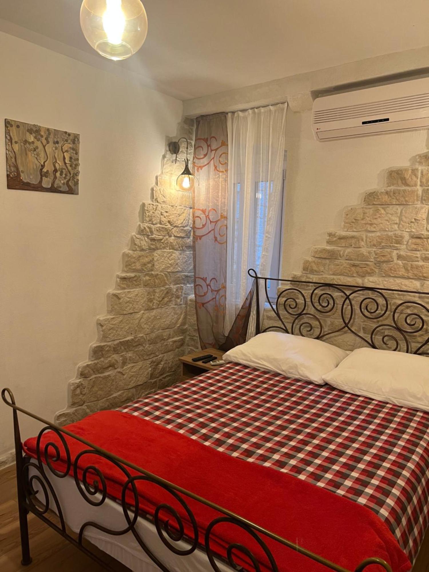Apartment Nikolina Trogir Exterior foto